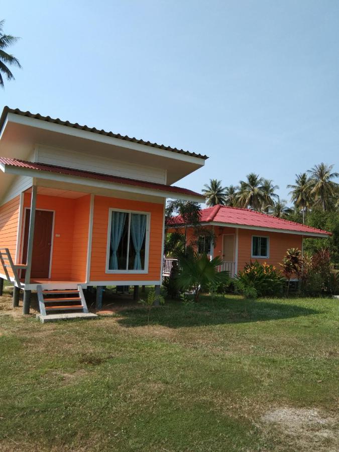 Baan Gebsup บ้านเก็บทรัพย์ Ko Yao Noi Luaran gambar